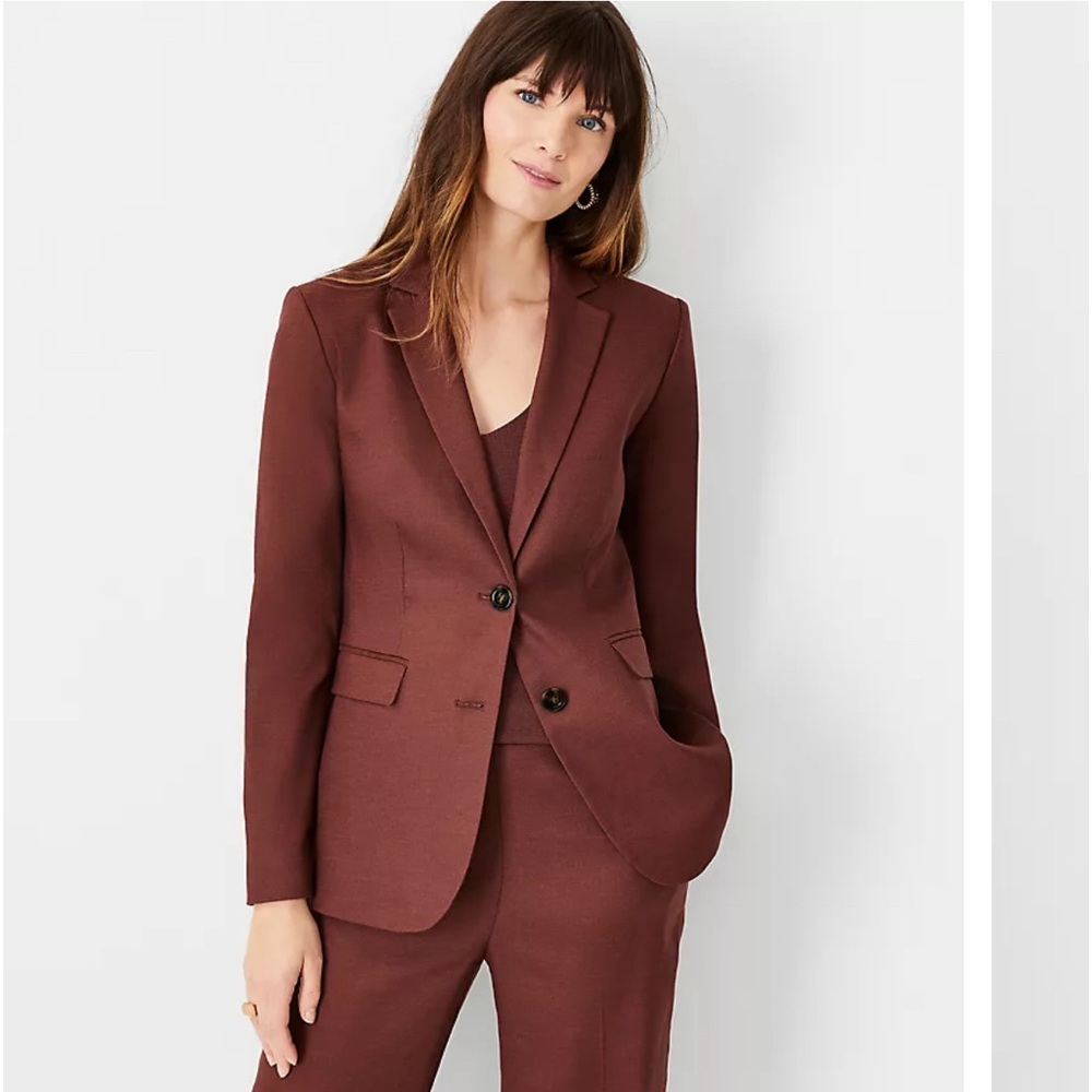NWT The Greenwich Blazer in Linen Brand Ann Taylor Size 0